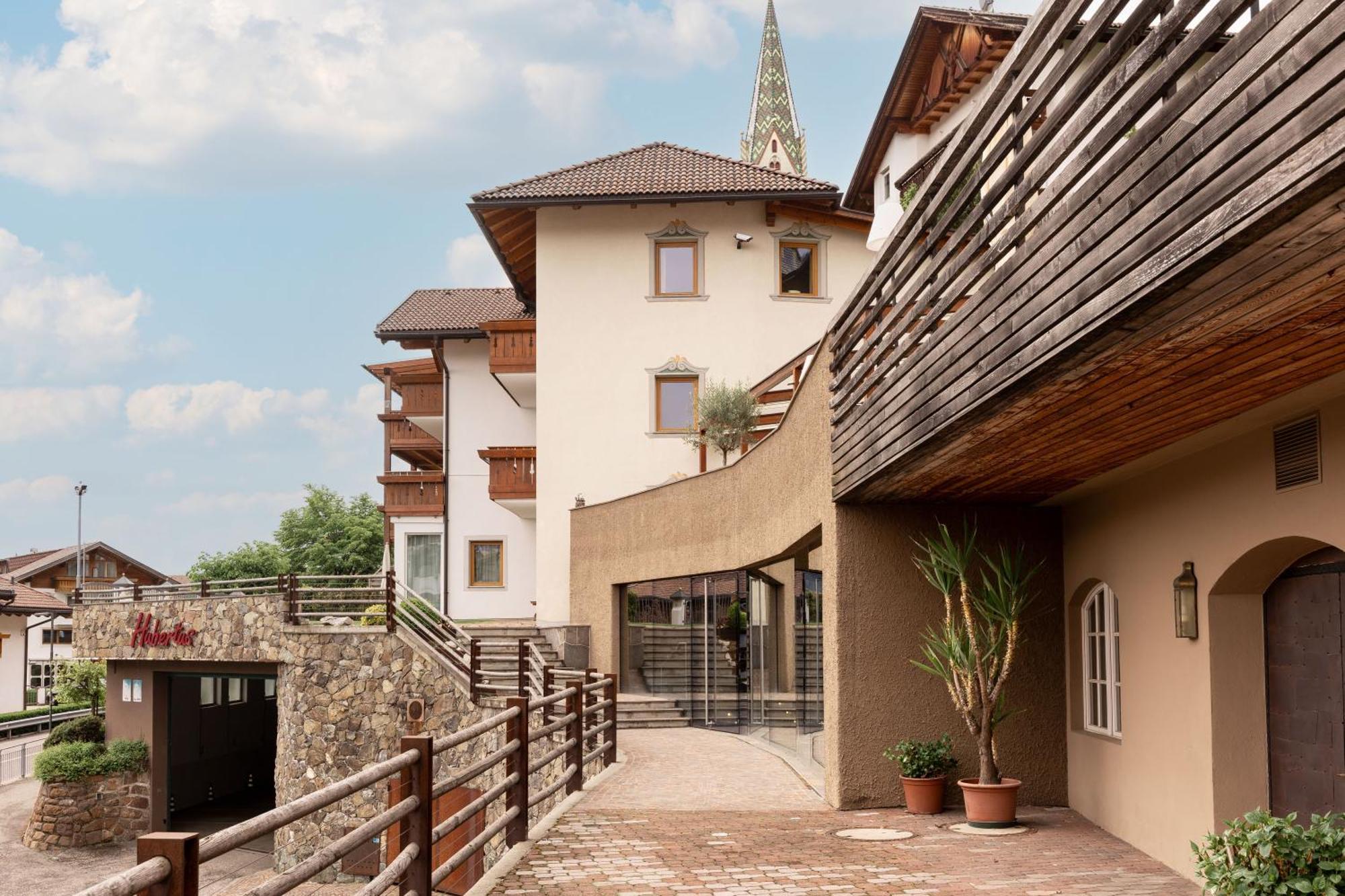 Aktiv & Relax Hotel Hubertus Villandro Exterior foto