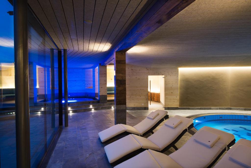 Aktiv & Relax Hotel Hubertus Villandro Exterior foto